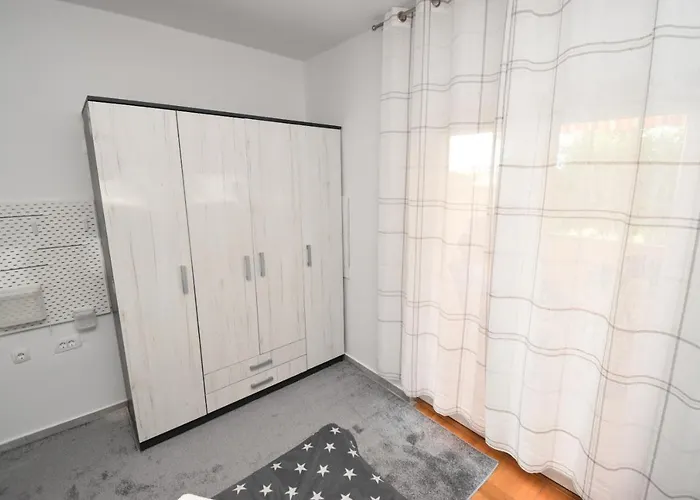 Апартаменты Helena House Бибинье